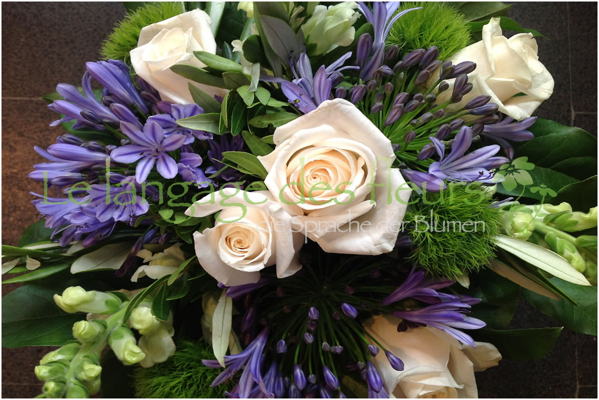 Flowers Munich, Bouquet purple creme